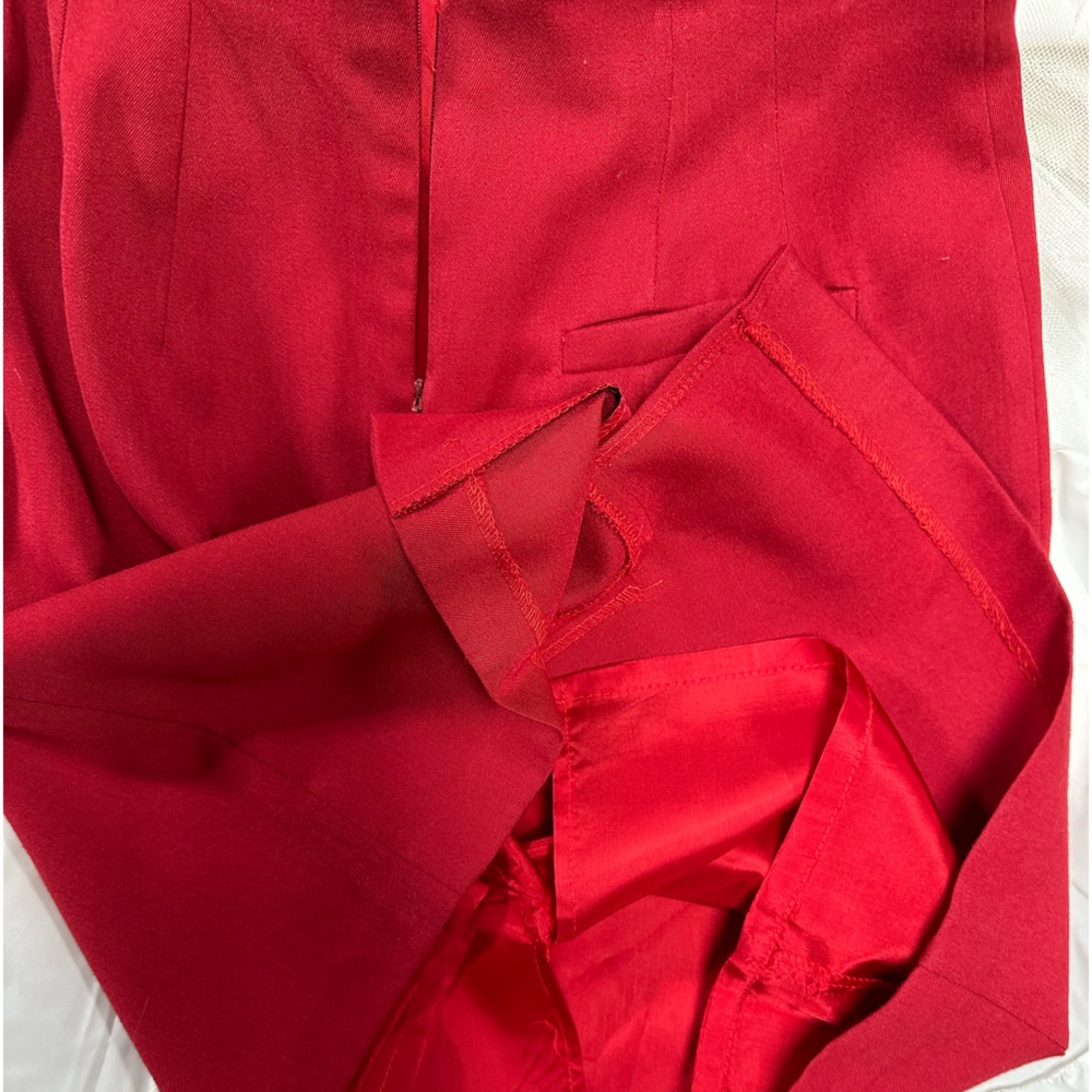 Suit…Red - Picture 12 of 15